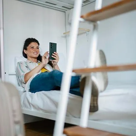 New Generation Center 旅馆