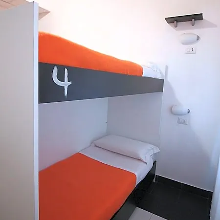 New Generation Center אכסניה מילאנו