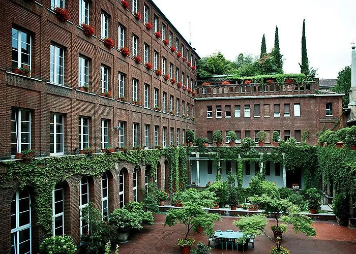 Albergue New Generation Center *