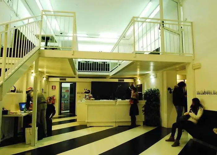 Albergue New Generation Center *