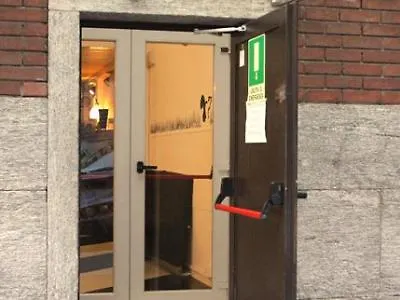 New Generation Center * Milão