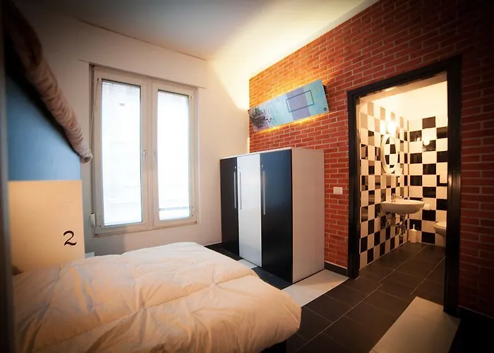 Hostel New Generation Center Mediolan