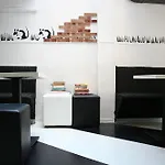 Hostel New Generation Center *